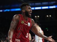 开云平台-热血篮球赛场全力争夺胜利，精湛技术争相展示的简单介绍