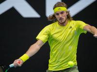 开云体育直播-澳网翻盘年终总决赛，西西帕斯扛起全队