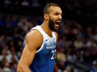 开云体育官网-关于篮球巨星个人精彩表现引发观赏狂潮的信息