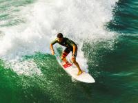 开云官方app入口-年度焦点之战，希腊稳如磐石，战术纪律击溃哥伦比亚狂澜