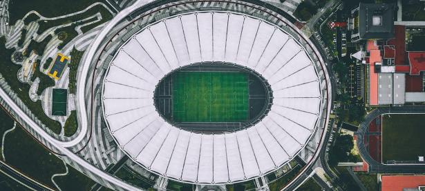 开云足球直播-热火完胜雷霆，浓眉哥刷新纪录，一场定义赛季的里程碑之战