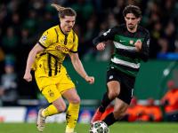 开云体育直播-阿贾克斯淘汰皇马，挺进欧冠半决赛