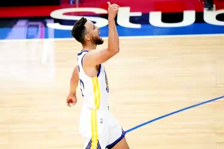 包含一场无缘无故的失利，球队面临困境的词条