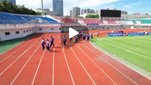 足球场上的精彩对决为观众带来无穷乐趣