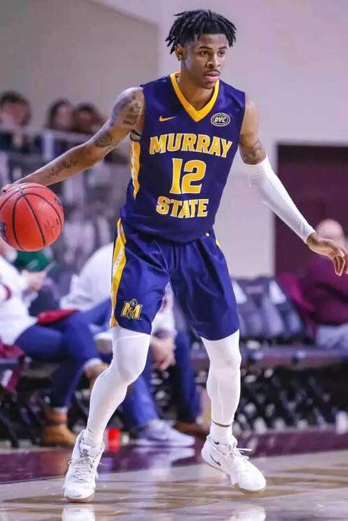 关于鹈鹕队换帅，新教练率队重新崭露头角的信息