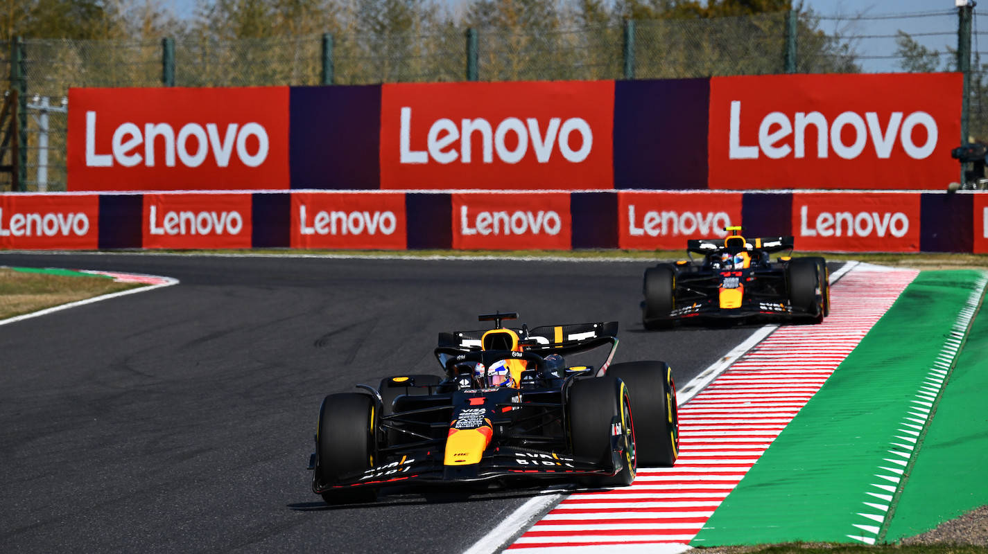 阿斯顿马丁轻取迈凯伦，佩雷兹点燃赛场的简单介绍