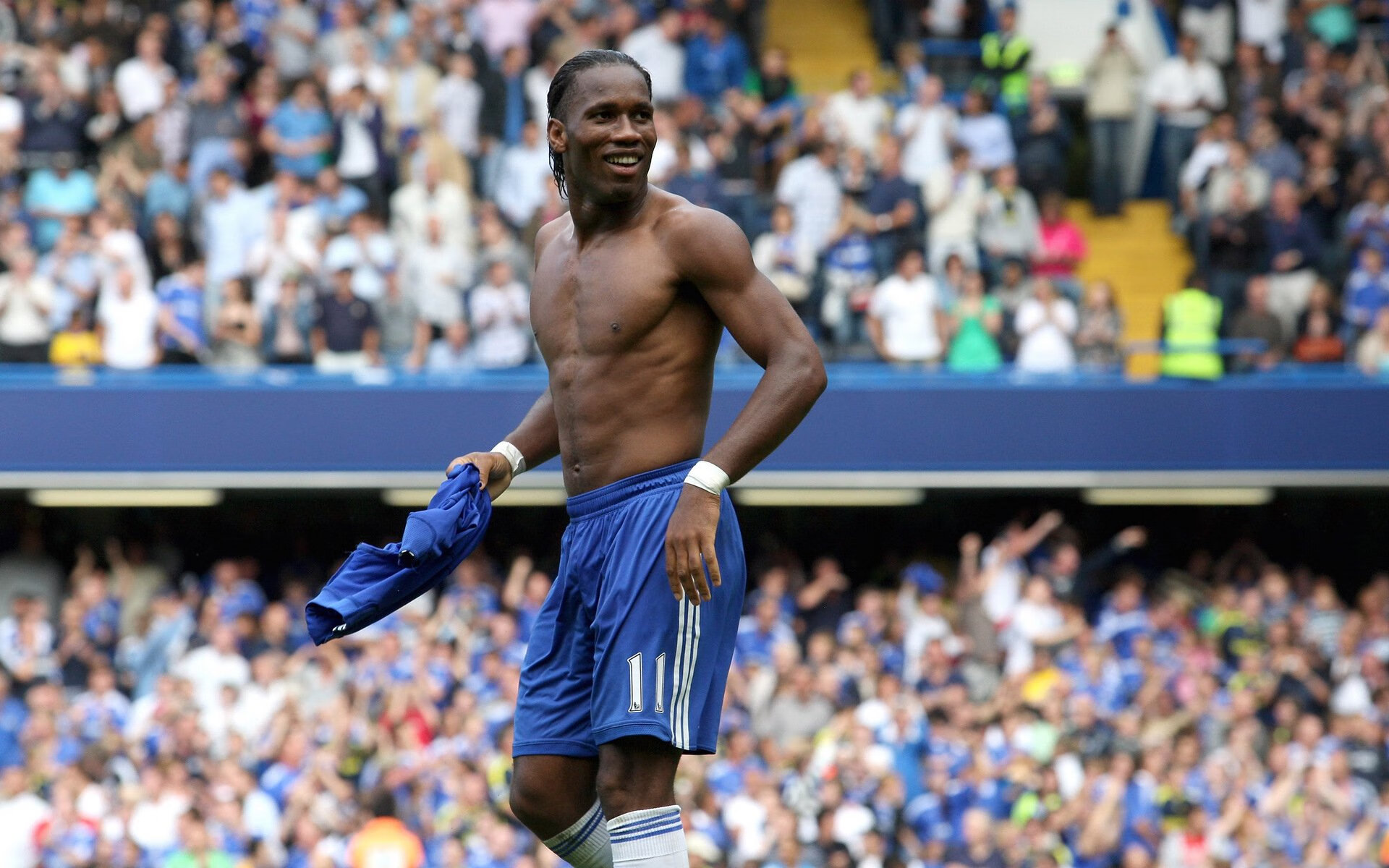 爵士硬仗取胜深圳队，杰伦·格林数据全面爆炸，新星闪耀的战术启示