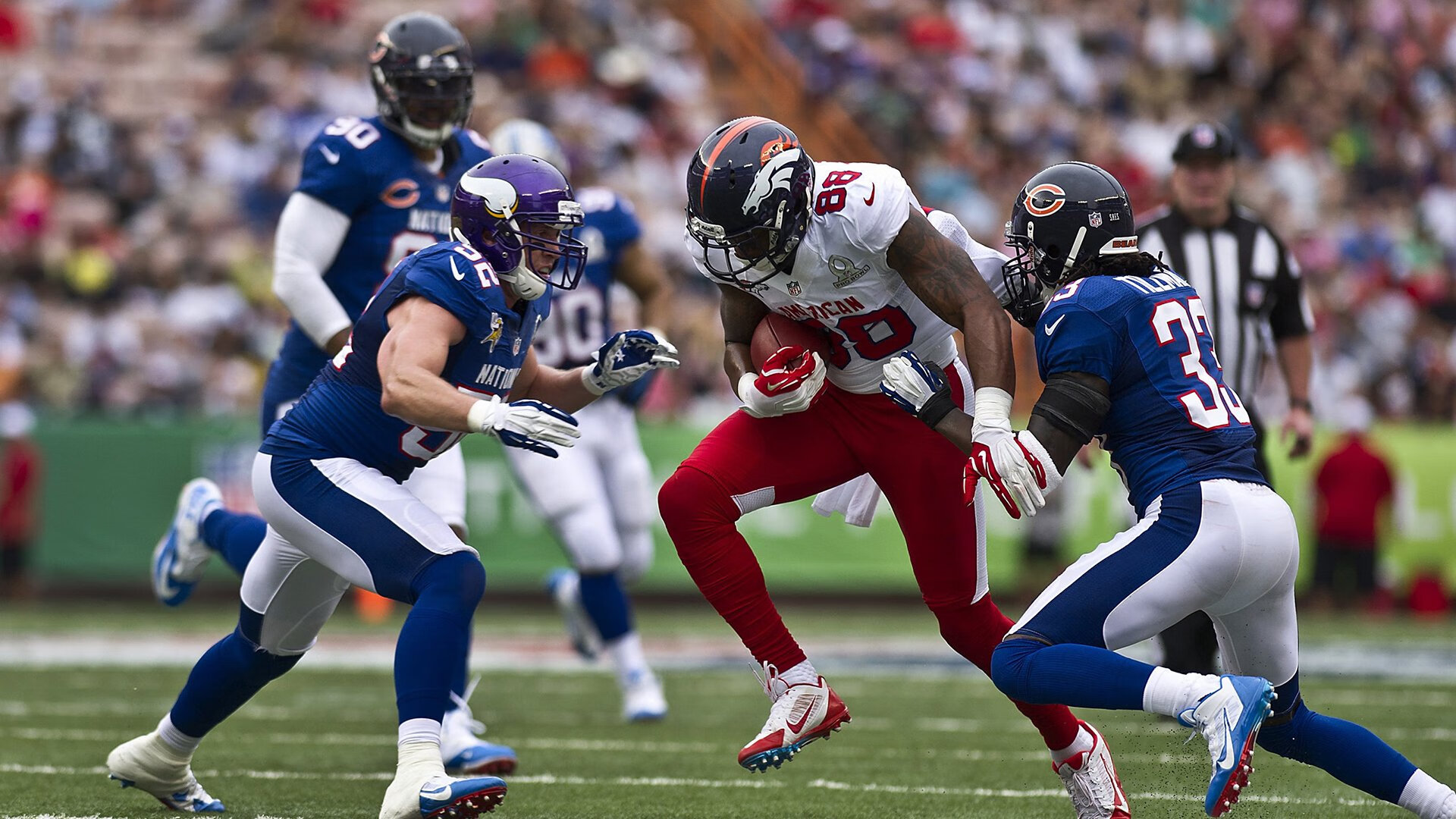 北京队火力压制尼克斯，保罗在世界排名争夺战接管比赛