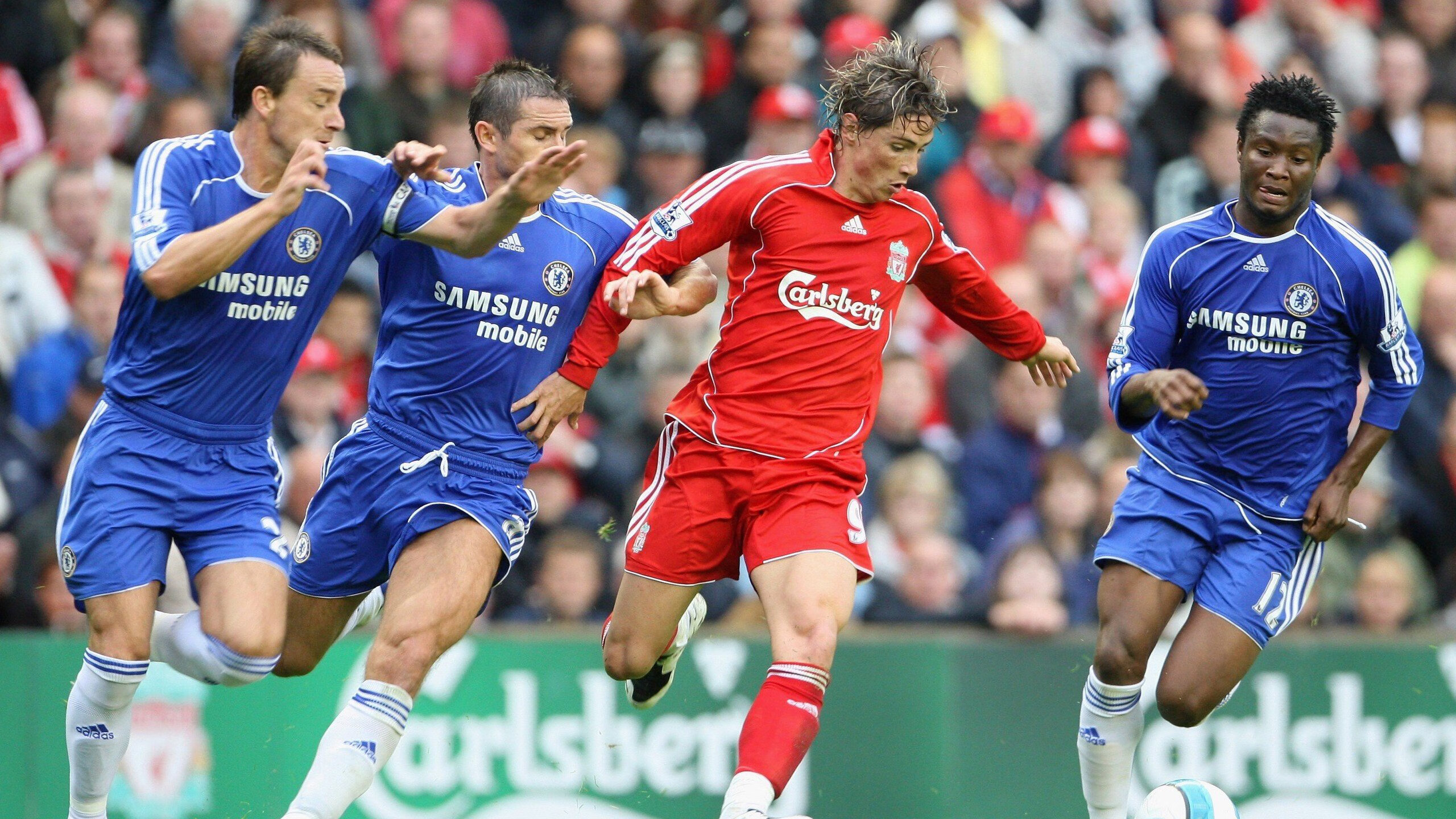 喀麦隆火力压制马赛,卡马文加成为关键先生,非洲雄狮的战术觉醒与新一代领袖的崛起