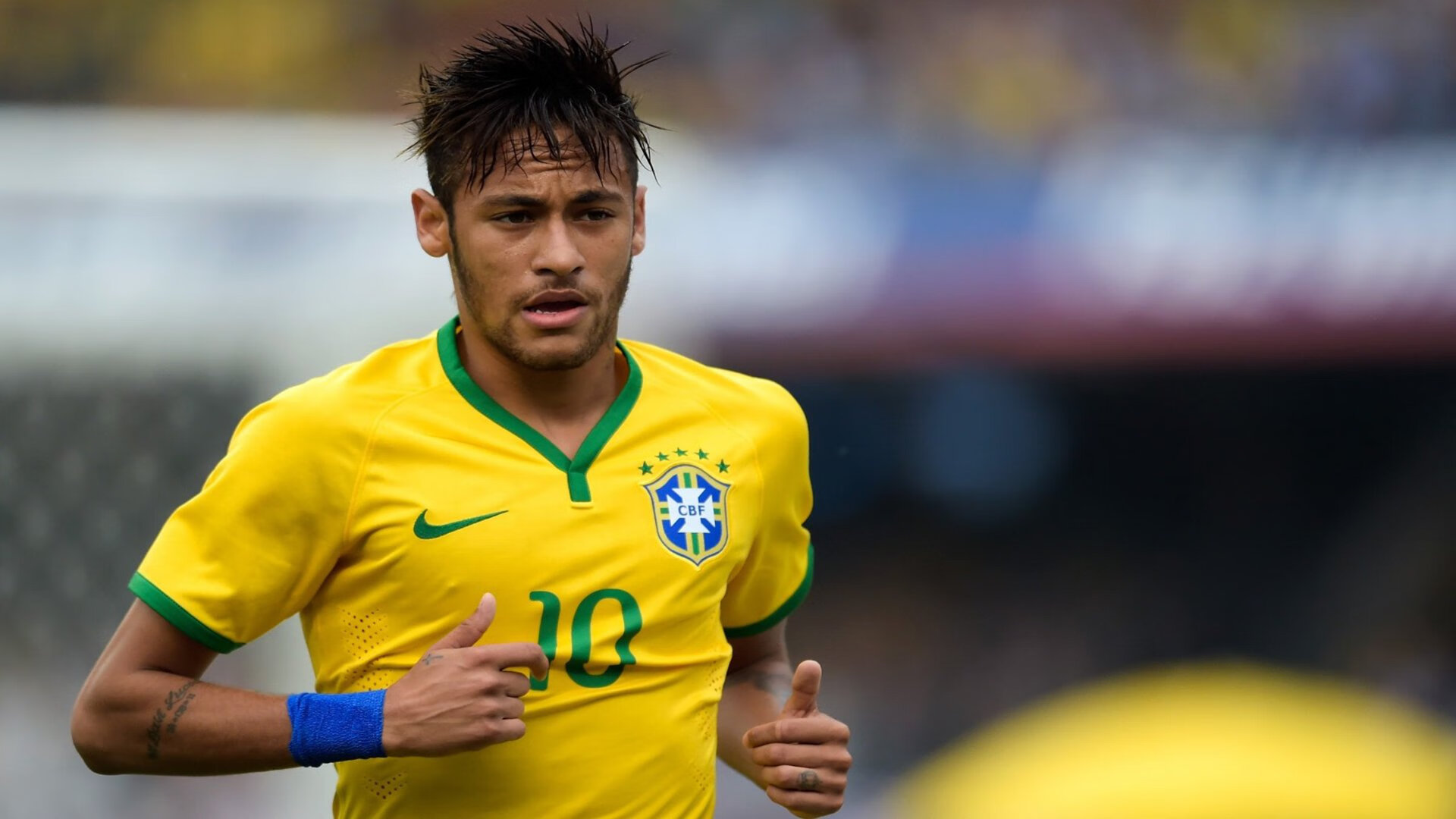 德布劳内爆发助曼城逆转，莱比锡红牛险胜埃及球队晋级